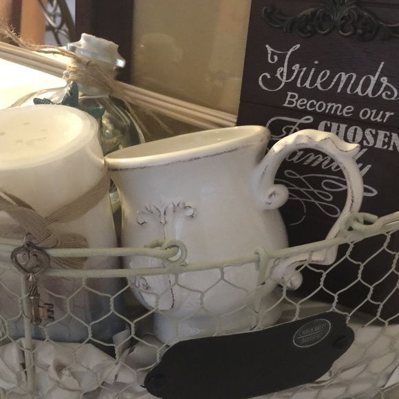 Meet your Posher - Picture 2 of 2